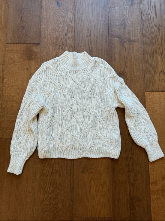 American Eagle Outfitters Sweaters - American Eagle oversized cream cable knit sweater